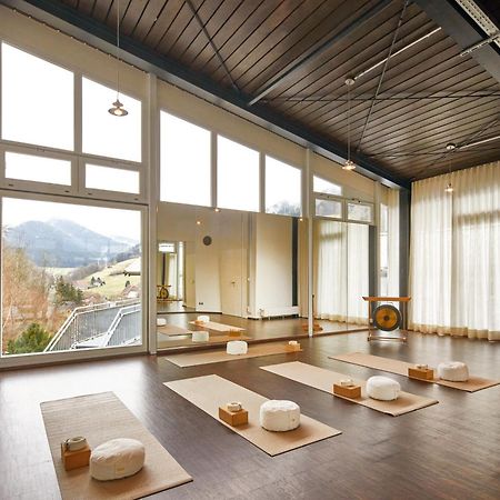 Elzland Hotel Pfauen Wellness & Spa Elzach Exterior foto